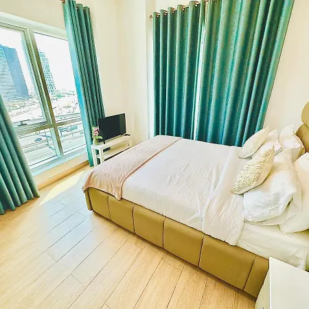 Diamond Classic - 2 Bedroom Holiday Apartment - Dubai Marina Exterior photo